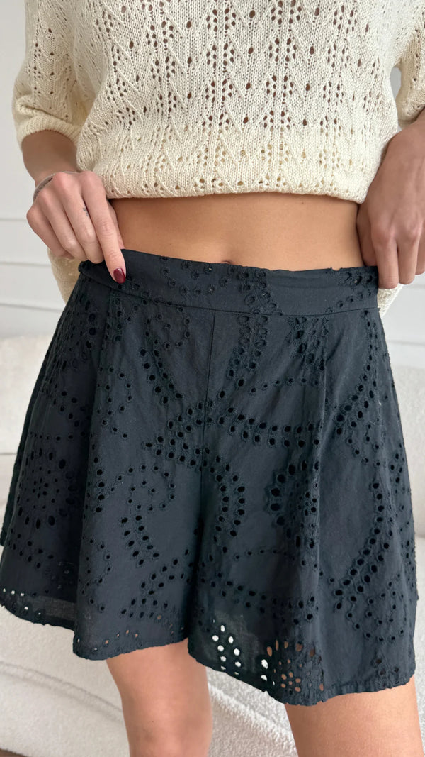 Laina Shorts