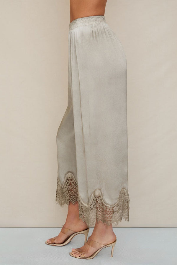 Lennon Lace Trim Cropped Pants I Mocha
