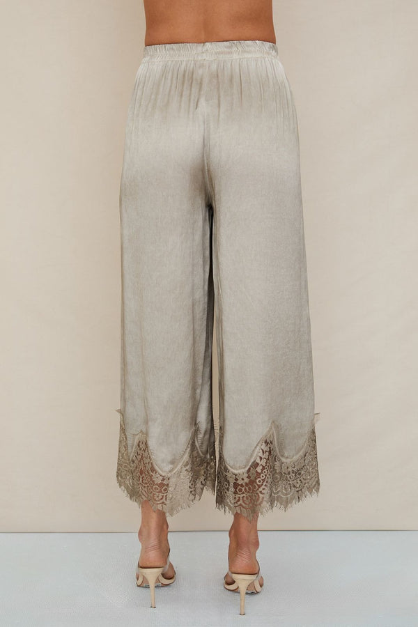 Lennon Lace Trim Cropped Pants I Mocha