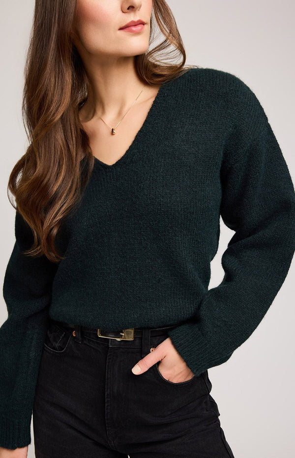 Angelica V neck Sweater I Winter Green