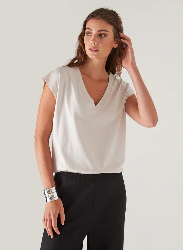 Iconic V Neck Dolman Tee I Bone