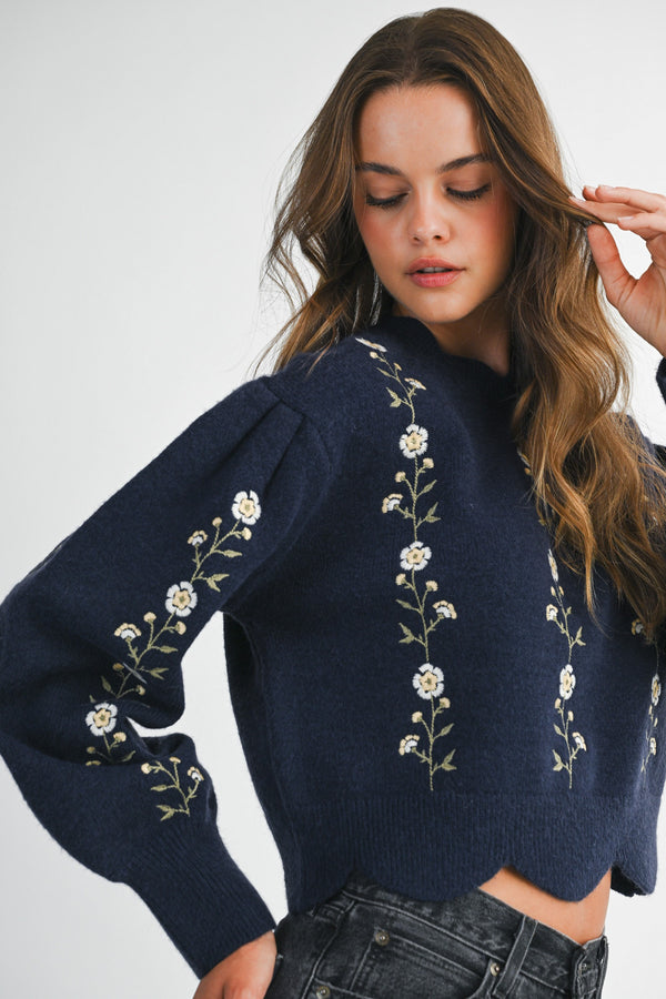 Bloom Embroidered Pullover I Navy